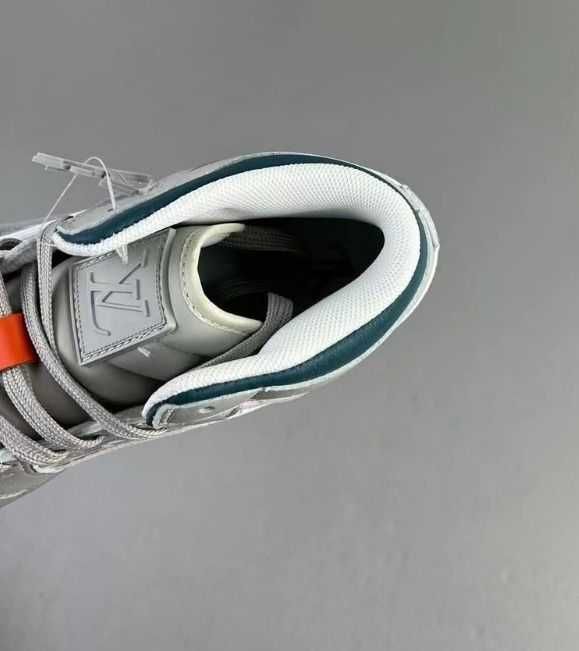 Nike Air Jordan LV