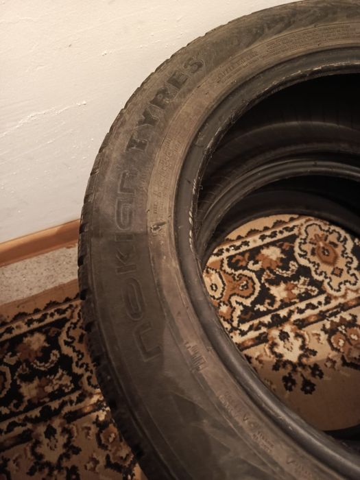 Продам шины б/у в хорошем состоянии