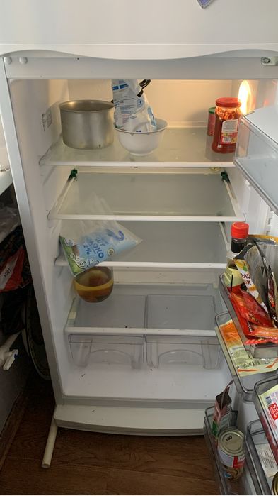 Продам холодильник  атлант