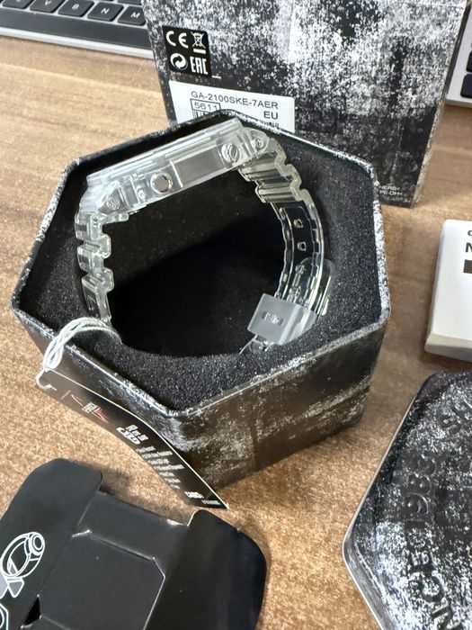 Ceas barbatesc Casio G-Shock GA-2100SKE-7AER Carbon Core Guard