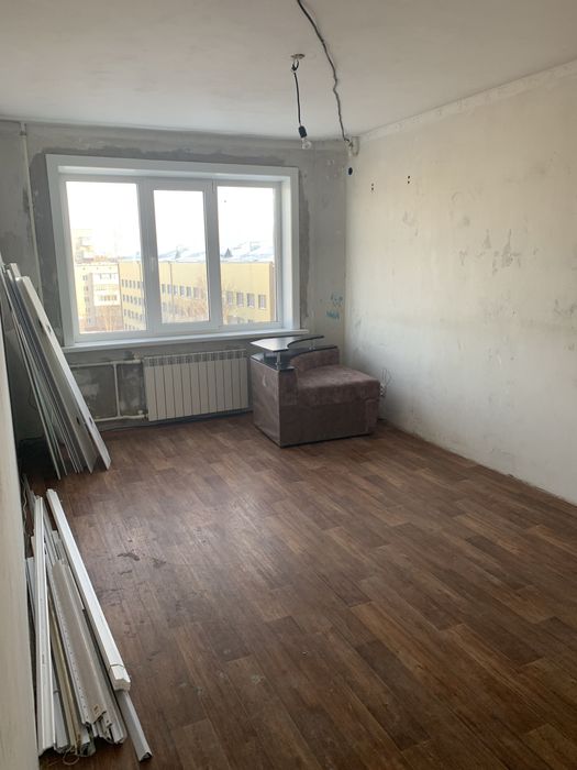 Продам 3 комн квартиру район ДБС