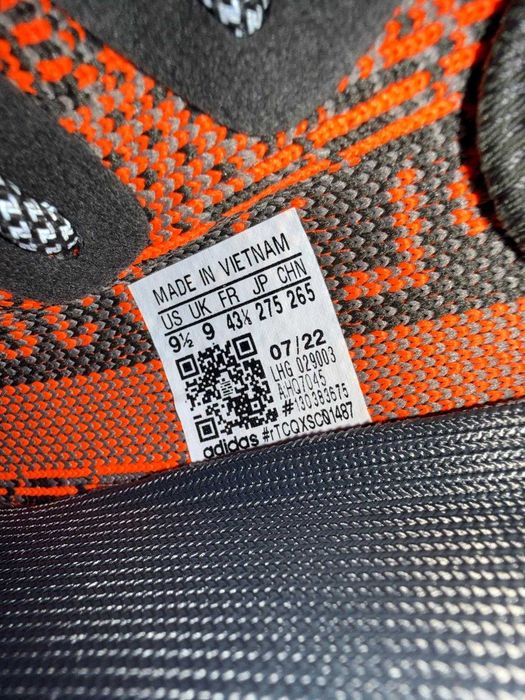 Vand Yeezy Boost 350 V2 Carbon Beluga - 44