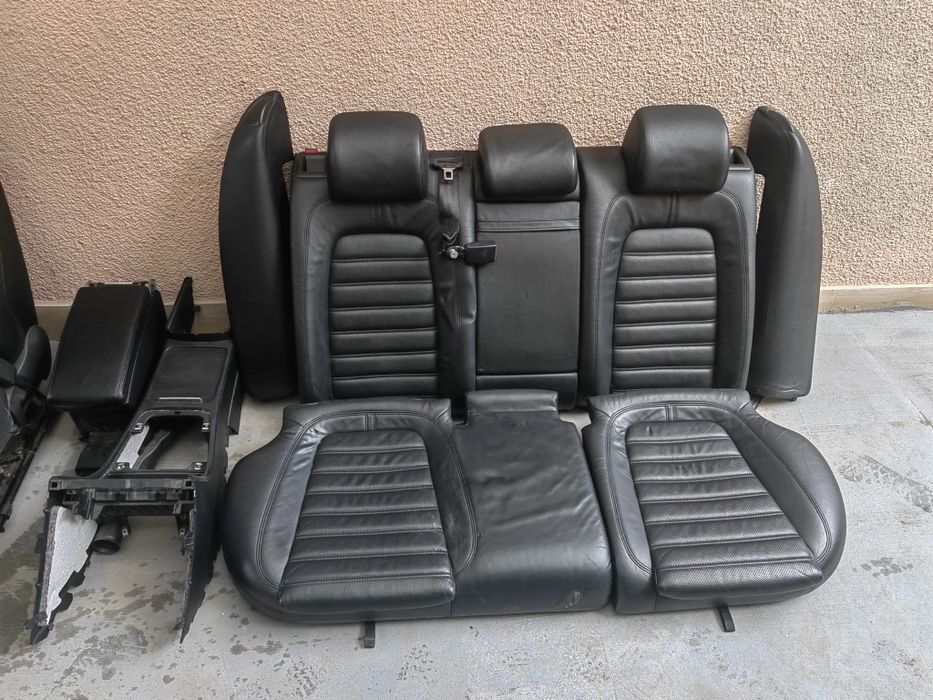 Продавам салон за Фолксваген Пасат б6 комби.