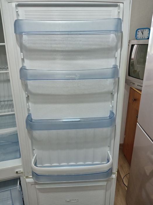 Продам холодильник Nord