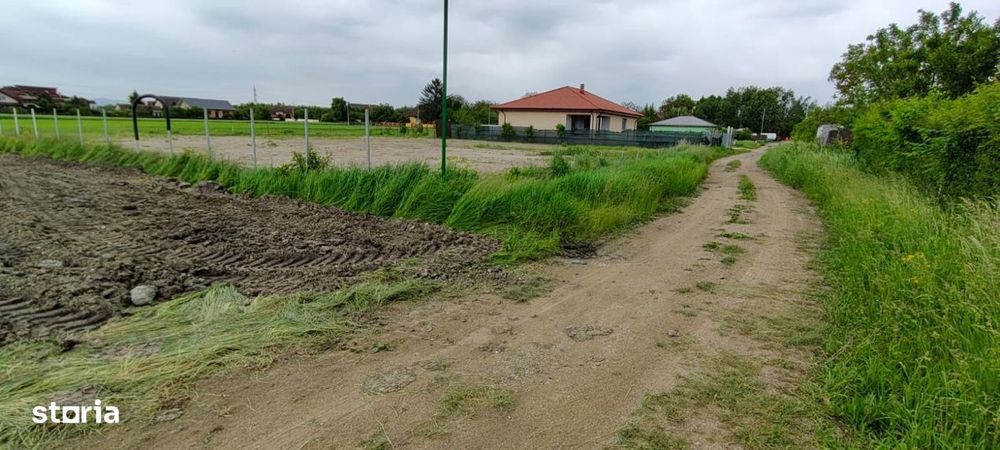 Teren cu acces usor din Calea Feldioarei