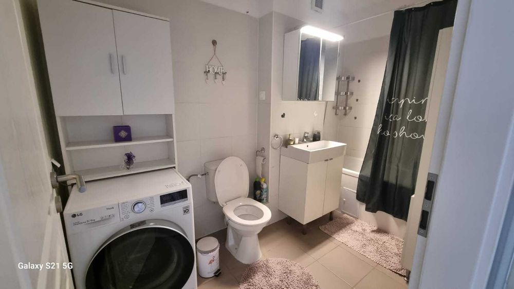 Inchiriez apartament 2 camere Adora Forest