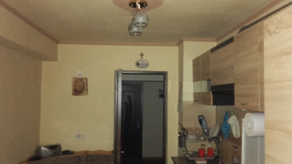 ap. de vanzare ,ori inchiriere mobilat si utilat