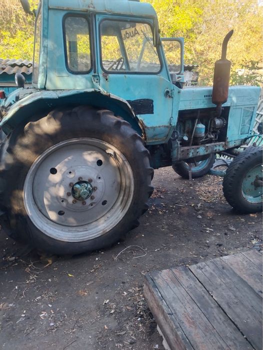 Трактор МТЗ80 продам