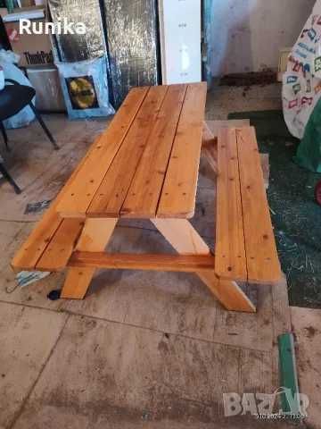 Детска маса с пейки за градина, или дома
