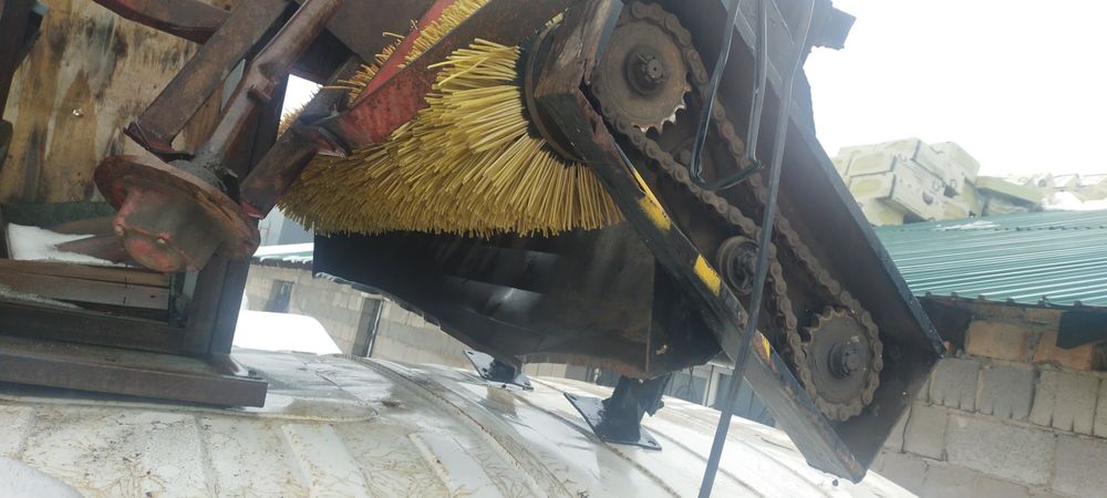 Щетка дорожная на МТЗ