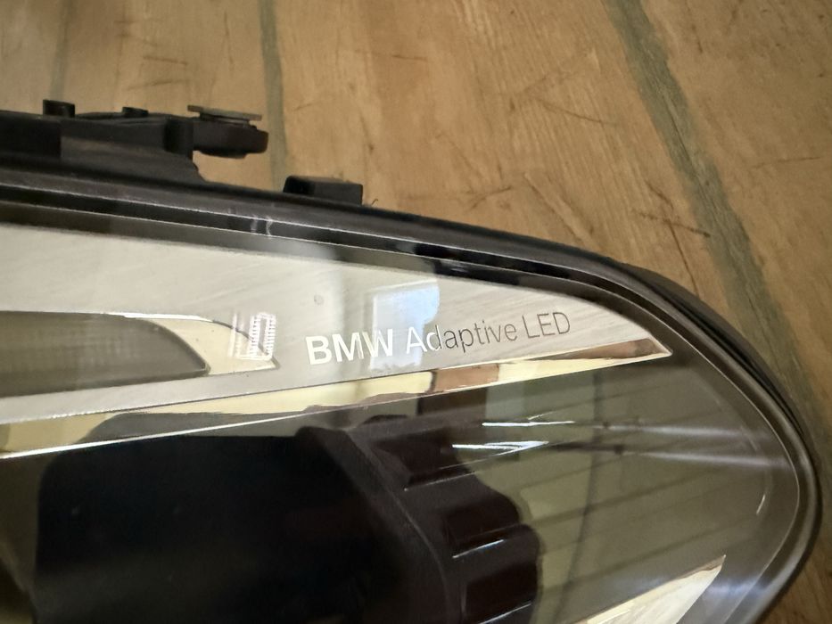 Ляв фар за Bmw G30 G31 Full Led Adaptive напълно оборудван