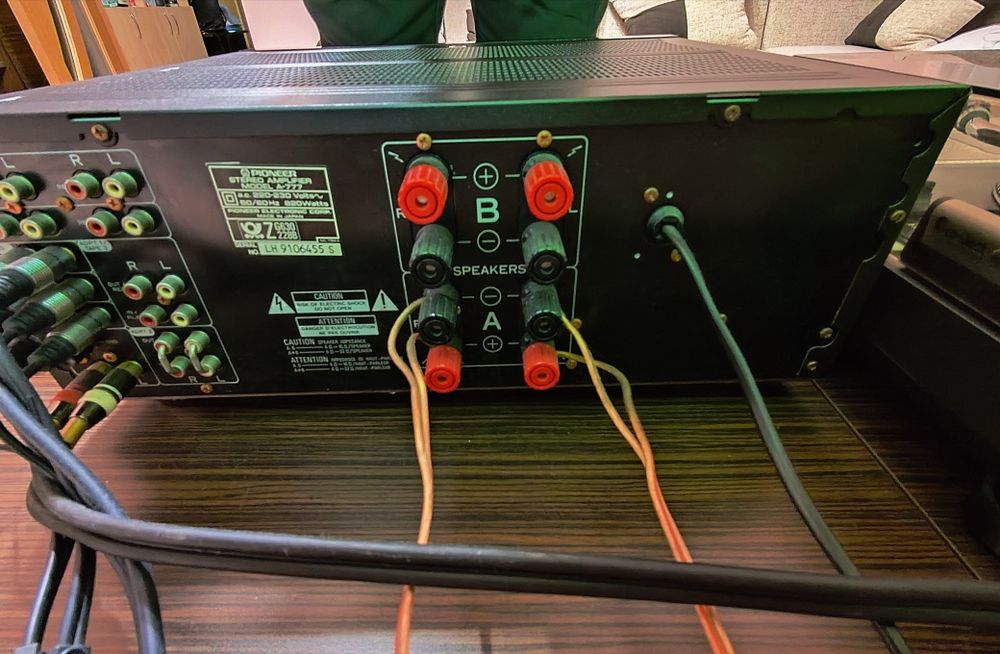 Pioneer A-777 amplificator anii 90