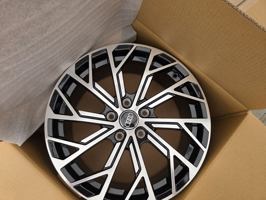 Jante de aliaj pentru Audi pe 17 marca rc wheels model  817  black-polis