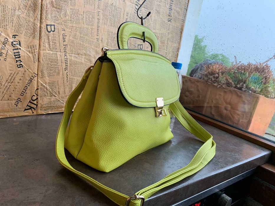 дамска чанта,кожена раница Нова!