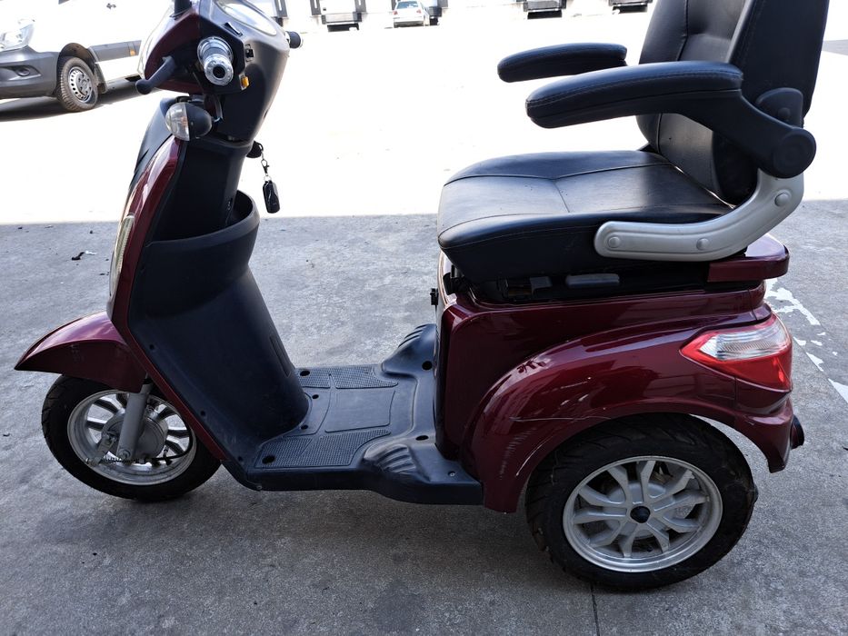 Triciclu electric
