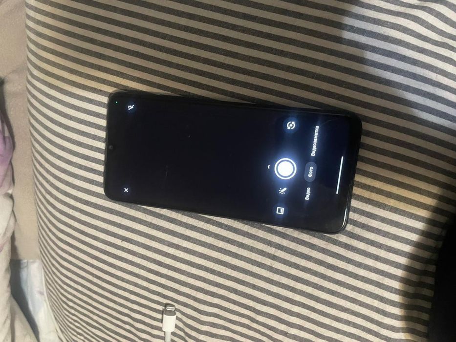 Здравствуйте всем продам оппо а 17