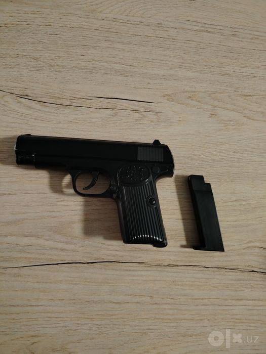 Oyinchoq pistolet metal