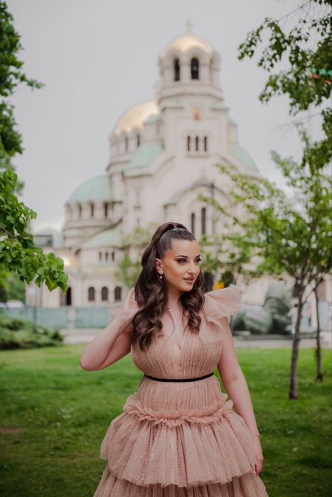 ПРОДАВА- Абитуриентска рокля