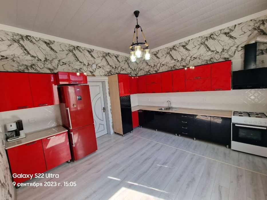 Намунали уй-жой сотилади