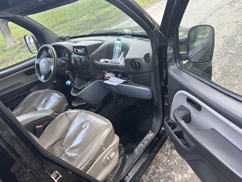 Vand fiat doblo.