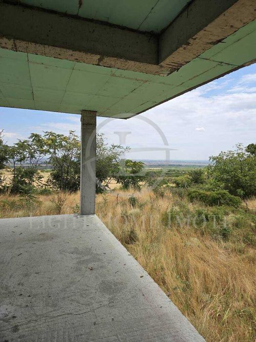 Реф. 2761 Едноетажна Къща Брестник