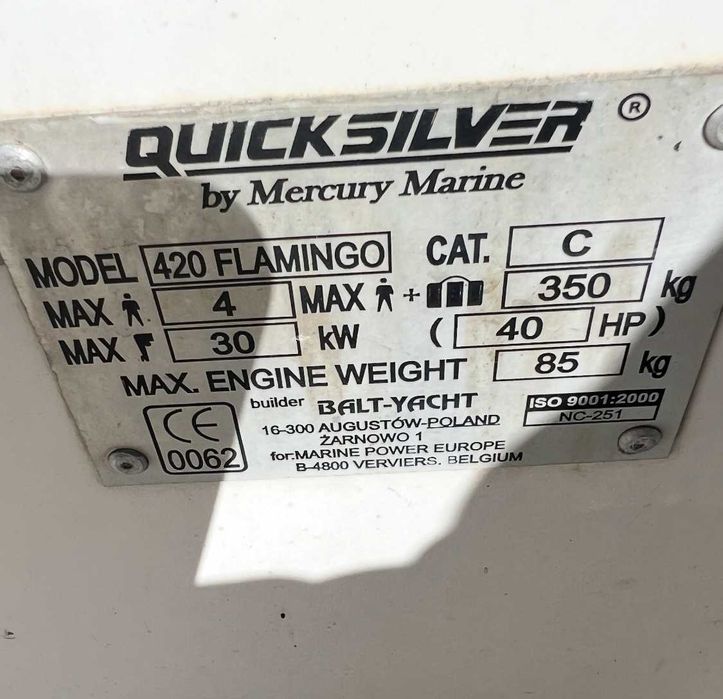 Barca+motor+peridoc, optional Multivan