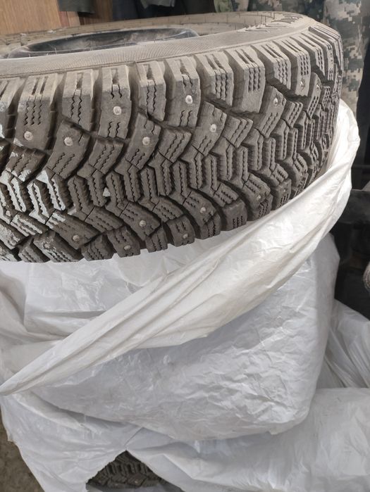 Продам комплект колес