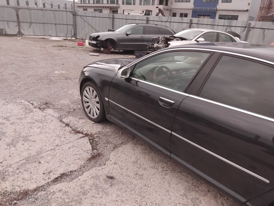 Audi A8 D3 4.2TDI на части
