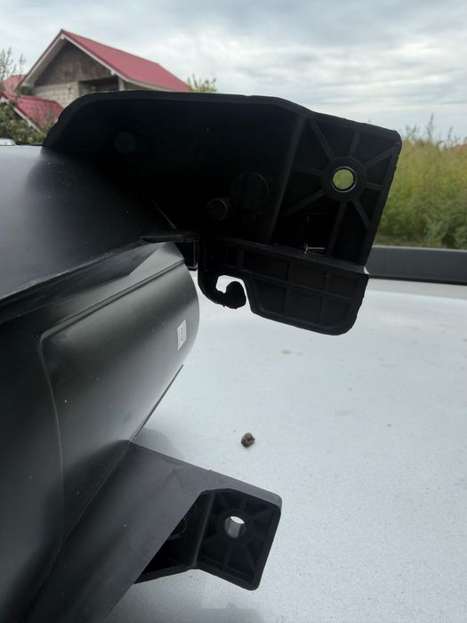 Far STANGA / DREAPTA - NOU pentru DACIA SPRING 2021-2024 - 260607303R / 260101001R