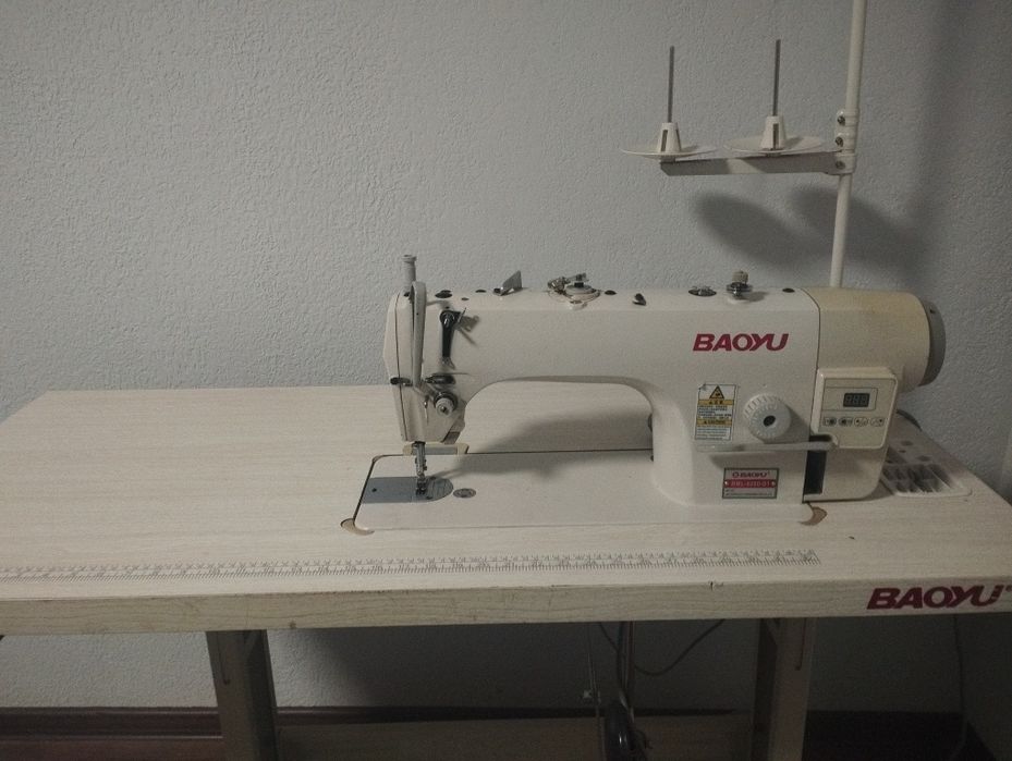 Baoyu tikuv mashinasi sotiladi