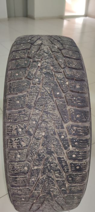 Продам шины Nokian tyres
