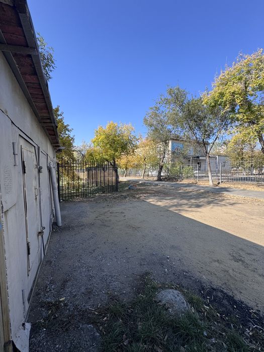 Гараж,  район Сауле