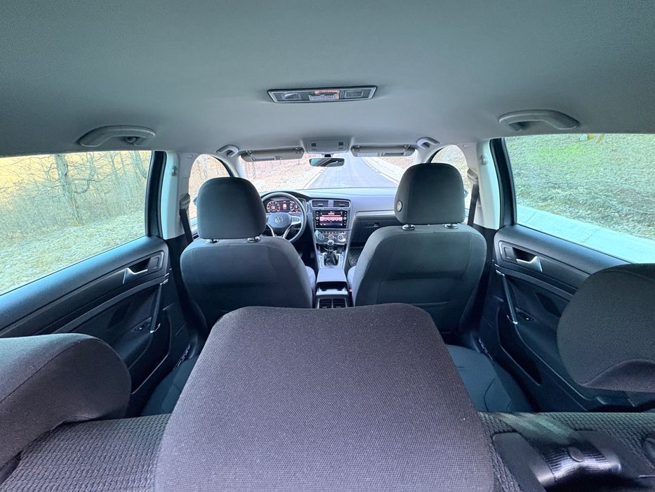 Vând golf 7.5 facelift 1.0