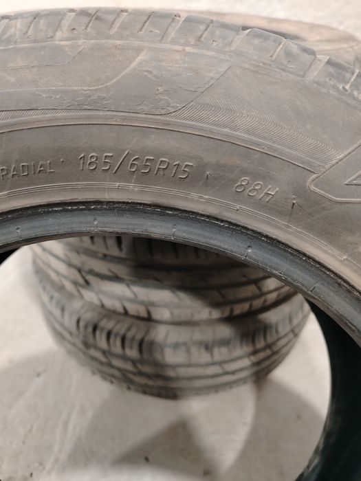 Продам покрышки R15