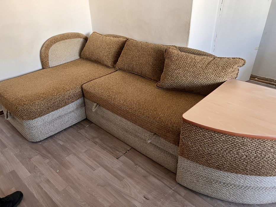 Диван трансформер отдам даром