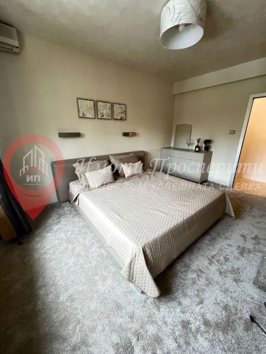 Дава се под наем Тристаен апартамент в София, Витоша - 135 кв.м за 1100 € - Снимка #10