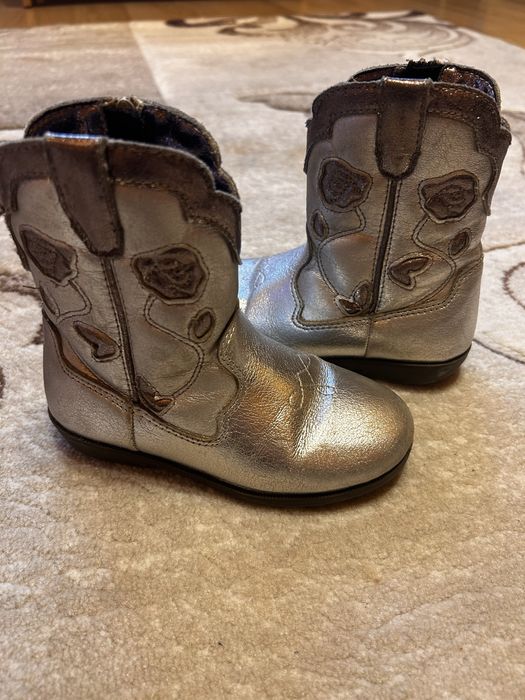 Ghetute Zara fete marime 25