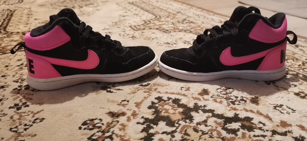 Кецове найк за момиче