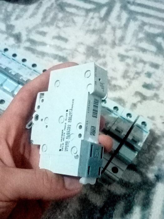 Donasi 50ming somdan
7-oy ishlagan xamma joyi butun