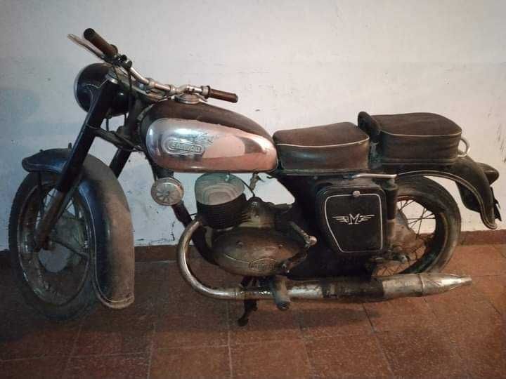 Продава се Промишлена сграда в Генерал Тошево - 2000 кв.м за 25 €/кв.м - Снимка #14