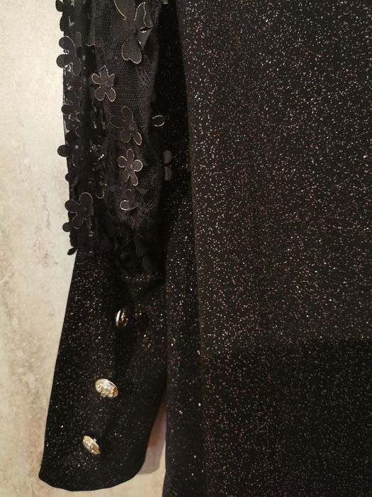 Различни празнични рокли л хл