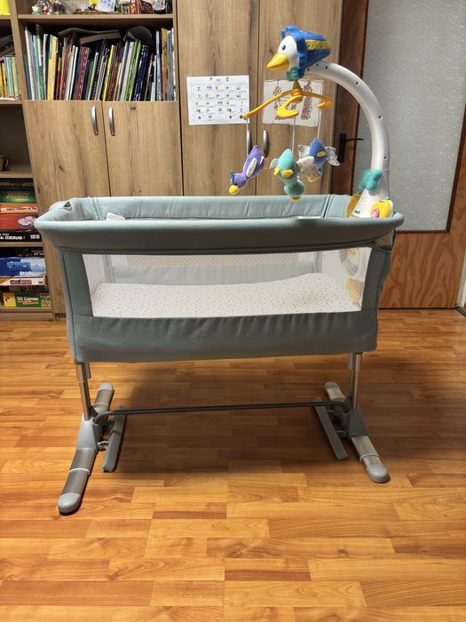 Pătuț bebe Bebe Royal Co-Sleeper – foarte bine întreținut – reglabil – legănare