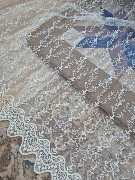 Продам тюль в комнату