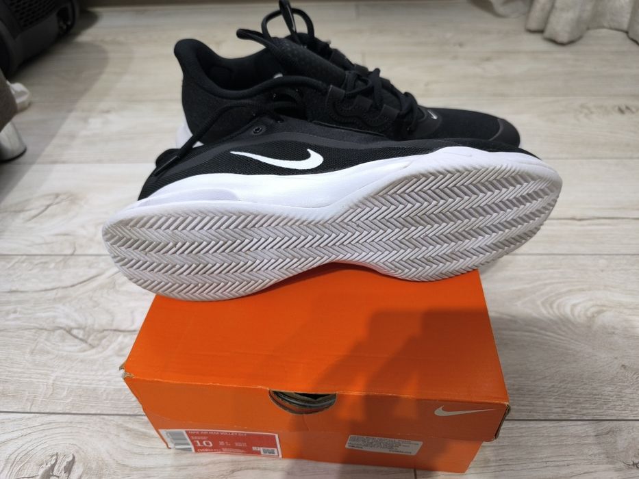 Adidasi Tenis Nike / Yonex/ Wilson zgura