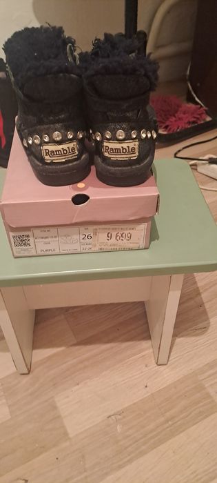 Зимняя обувь для девочки