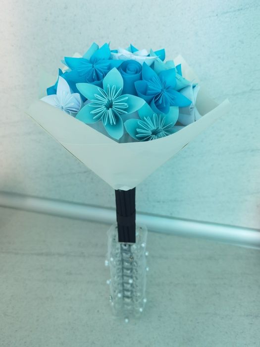 15лв Хартиен букет за всякакъв повод