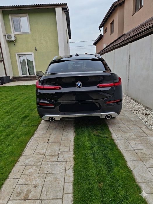 BMW X4 xDrive30d (286 CP) | Mild-Hybrid