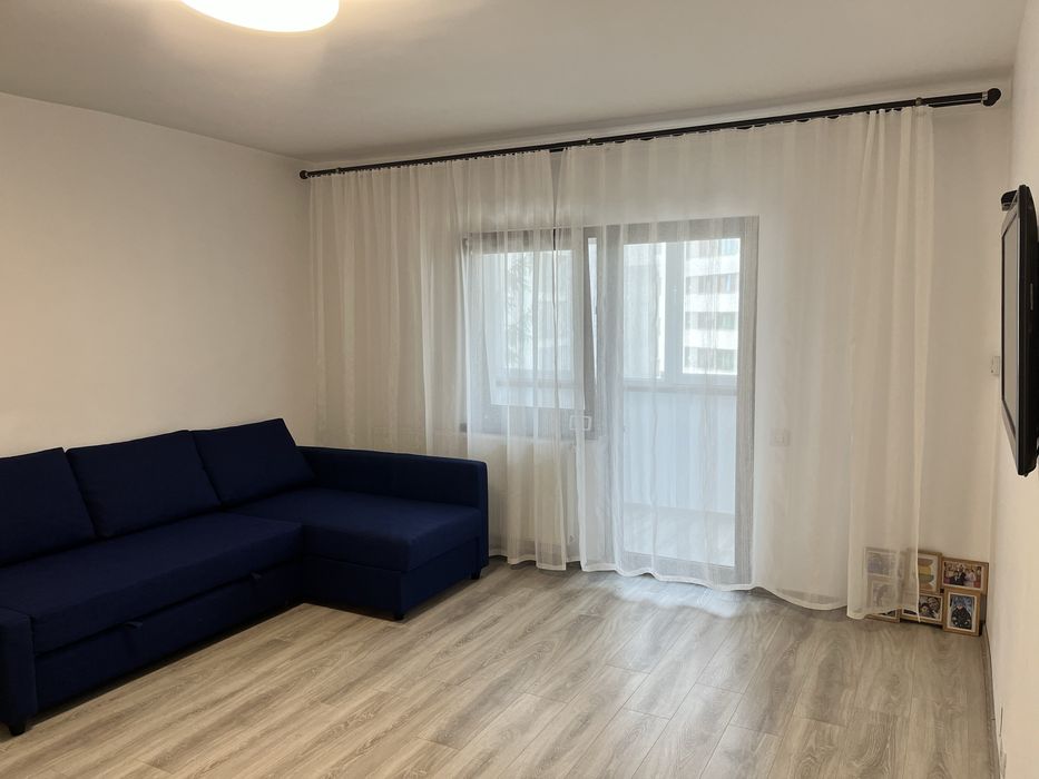 Închiriez Garsoniera/Apartament 1 camera intersectie Bd. Gării cu Bd. Alexandru Vlahuta