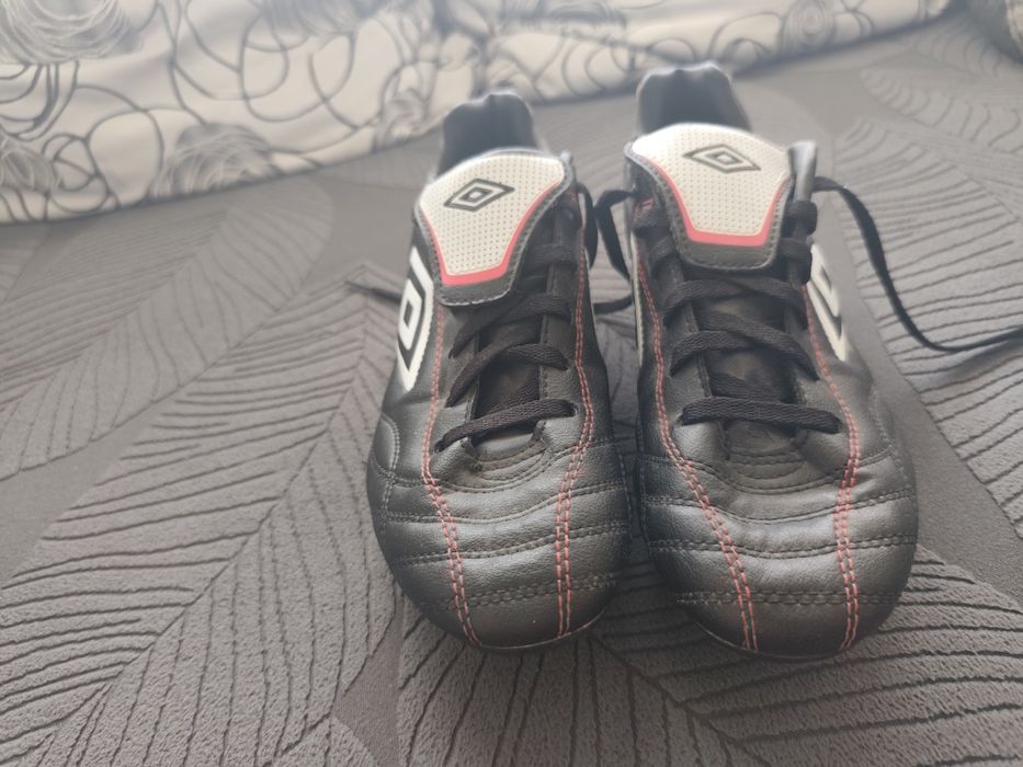 Бутонки Umbro 42.5, 27 см стелка