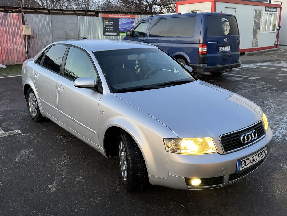 Audi A4 1.6 benzina 2004